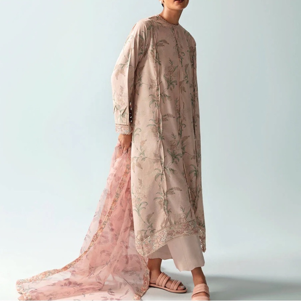 Republic Womenswear - 3 piece Pink Floral suit